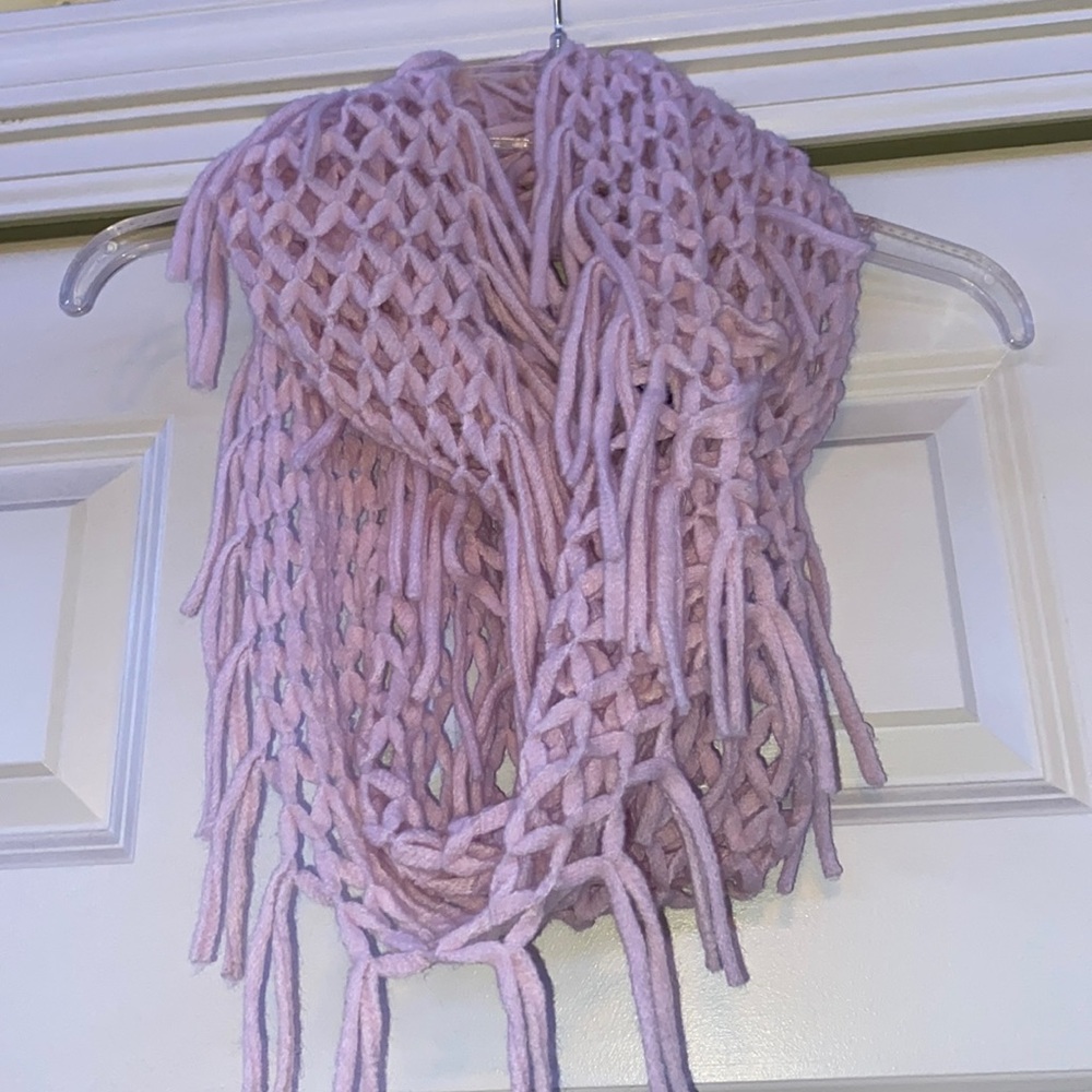 Amici fluffy pink scarf